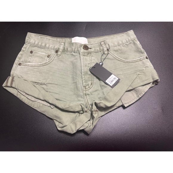 One Teaspoon NWT Bandit Low Rise Classic Shorts Khaki/Green Size 28 MSRP‎ $110